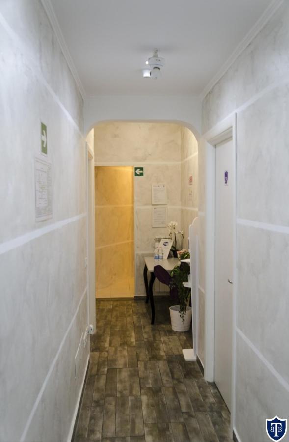 Tiburtina Inn Guest House โรม ภายนอก รูปภาพ