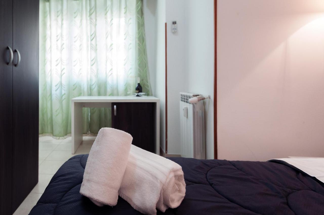 Tiburtina Inn Guest House โรม ภายนอก รูปภาพ