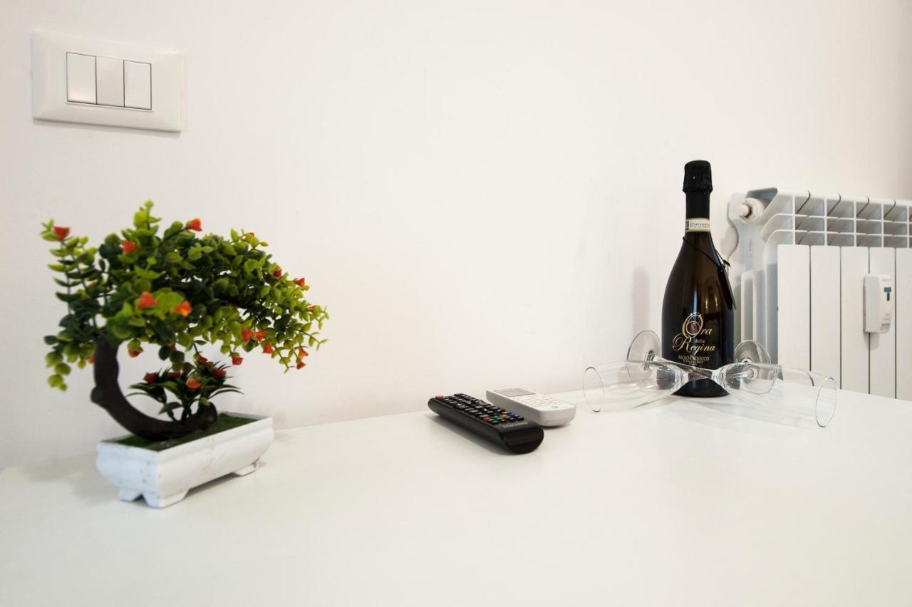 Tiburtina Inn Guest House โรม ภายนอก รูปภาพ